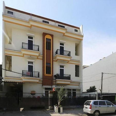 Oyo 90489 Kejora Homestay จาการ์ตา ภายนอก รูปภาพ