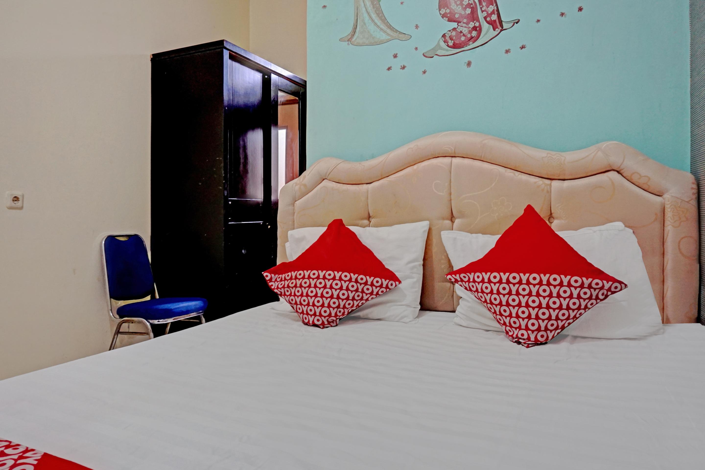 Oyo 90489 Kejora Homestay จาการ์ตา ภายนอก รูปภาพ