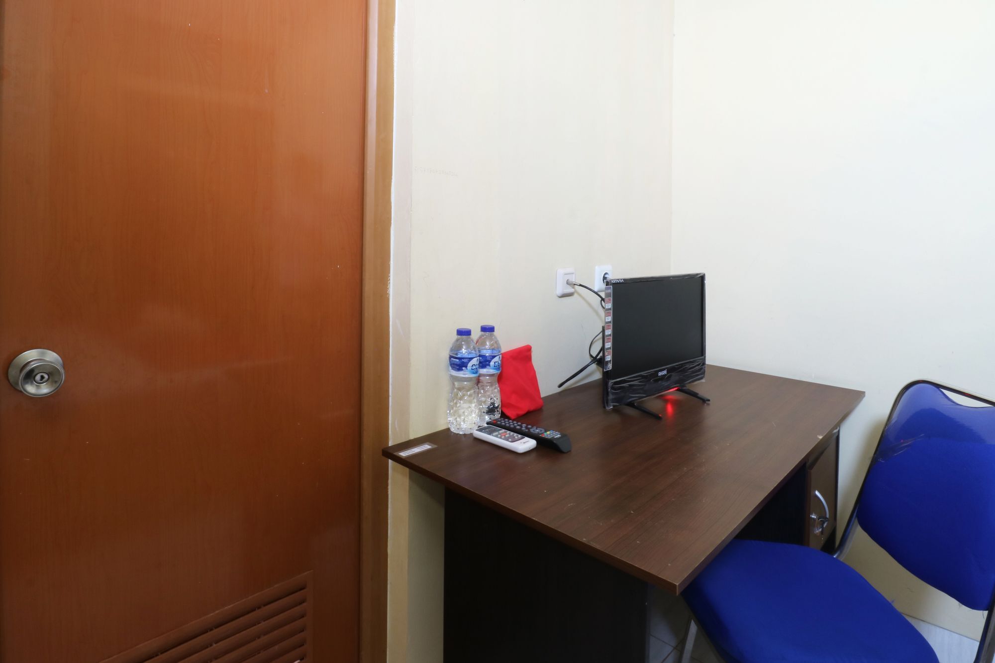 Oyo 90489 Kejora Homestay จาการ์ตา ภายนอก รูปภาพ